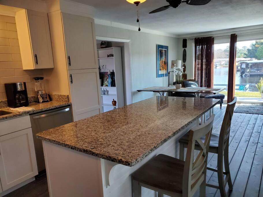 3 Bed, 2 Bath, Waterfront, Dock, Large Driveway Tavares Exterior foto